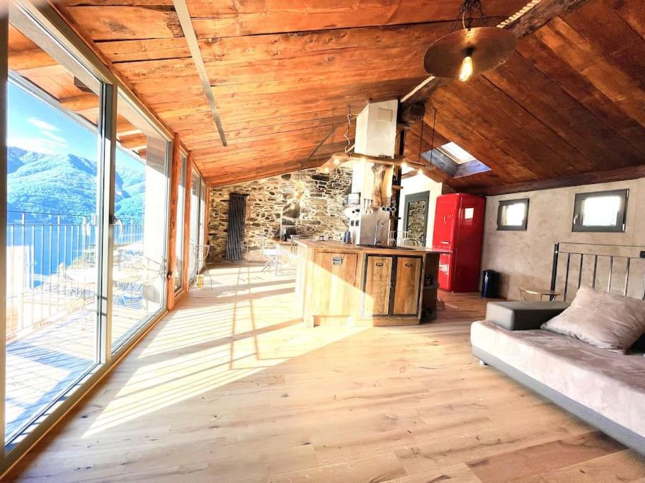 Romantic Home Stone With Amazing View Lake Of Como And Oleandra Laglio Esterno foto